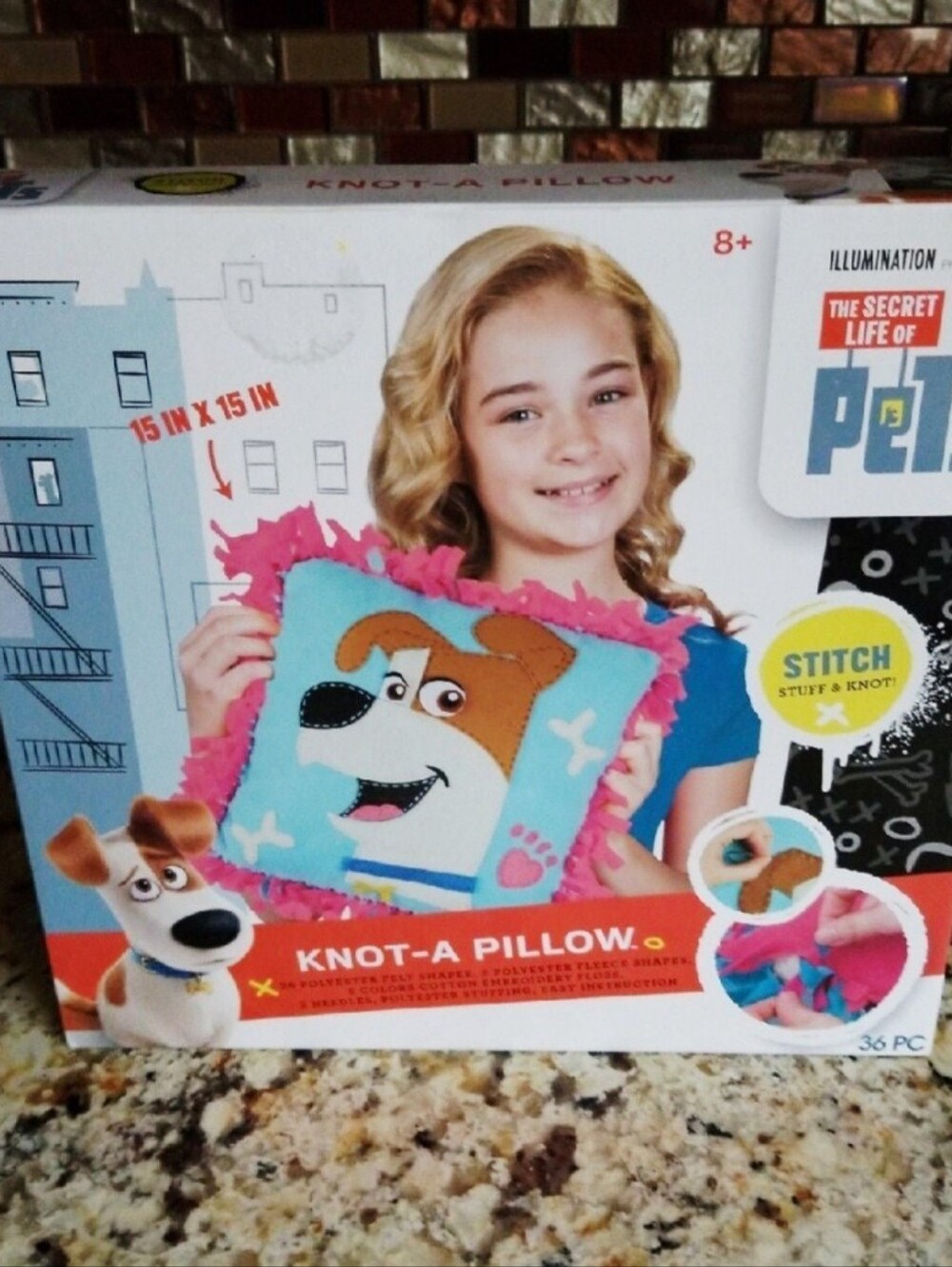 Knot-A Pillow - The Secret Life Of Pets Max Blue & Pink